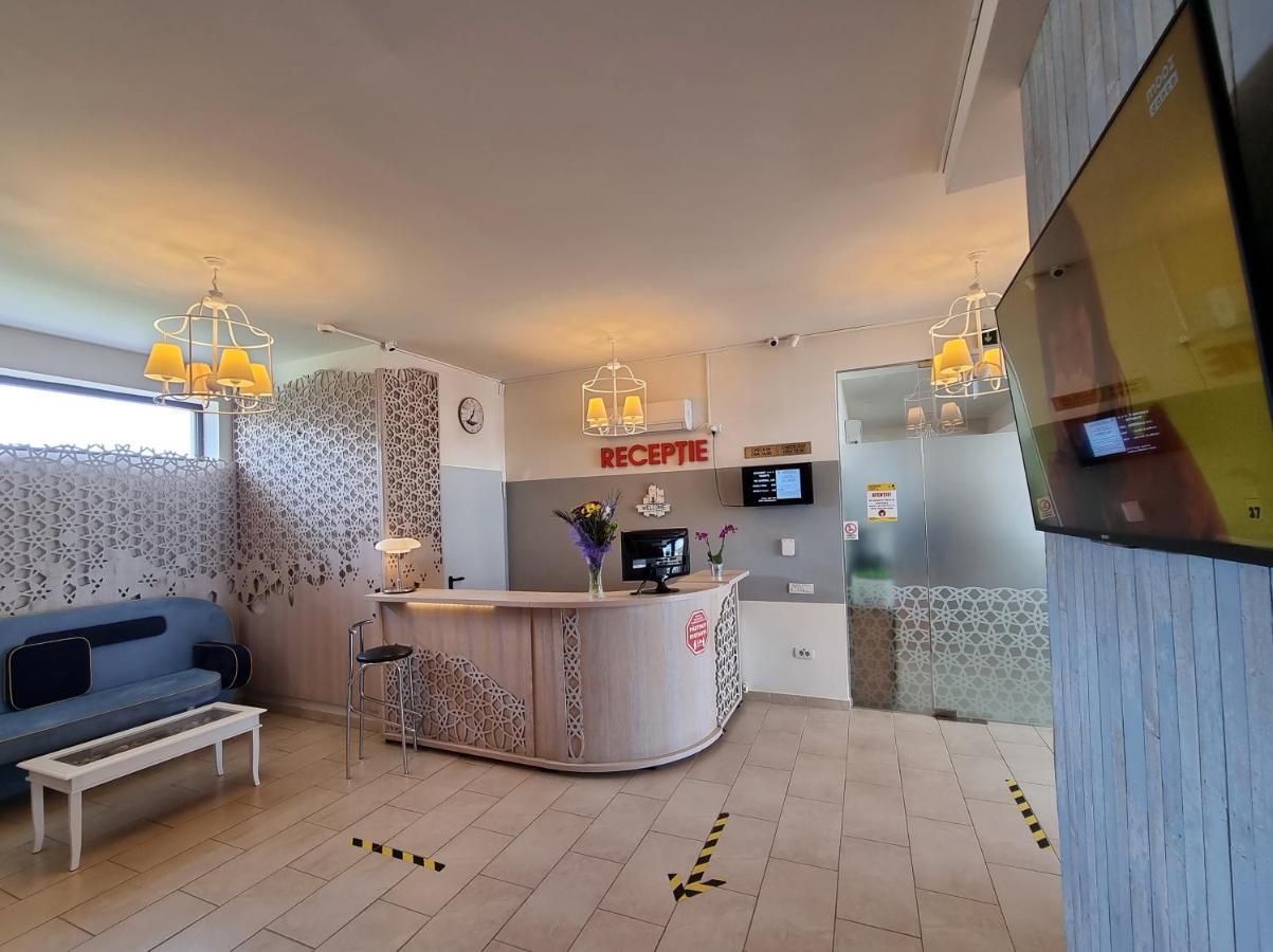 Hotel Cochet Năvodari Eksteriør billede